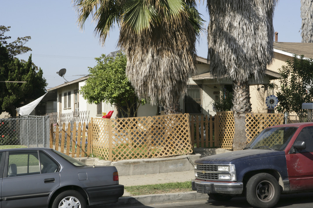 3444 Sabina St in Los Angeles, CA - Building Photo