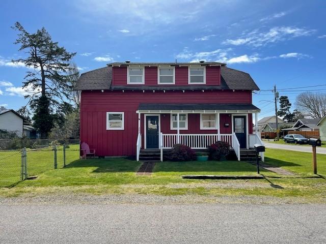 203 16th St NE in Long Beach, WA - Building Photo - Building Photo