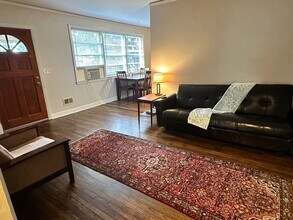 1840 Wheat St in Columbia, SC - Building Photo - Building Photo