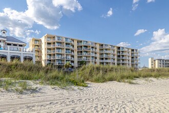 Crescent Sands at Windy Hill in North Myrtle Beach, SC - Building Photo - Building Photo