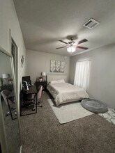 710 Vassar Ct in College Station, TX - Building Photo - Building Photo