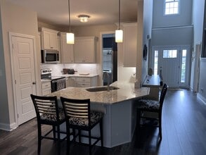 557 Dexter Dr in Clarksville, TN - Building Photo - Building Photo