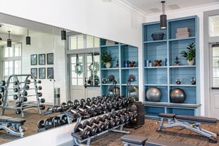 Bayou Shadows Apartment Homes in Lafayette, LA - Building Photo