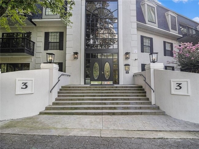 3307 Pine Heights Dr NE in Atlanta, GA - Building Photo - Building Photo