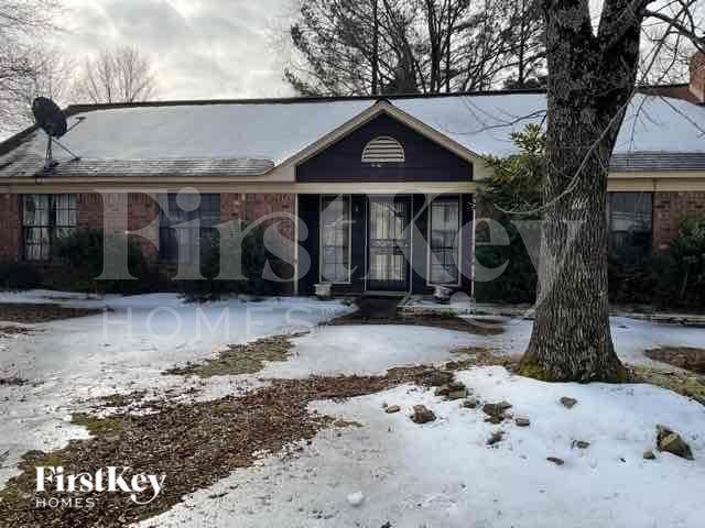 7269 Hollorn Ln, Unit 497-406 in Memphis, TN - Building Photo