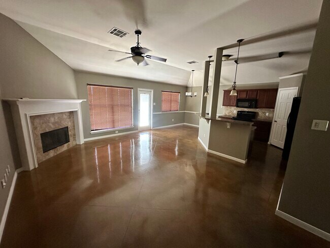 7912 Redbrush in Temple, TX - Building Photo - Building Photo