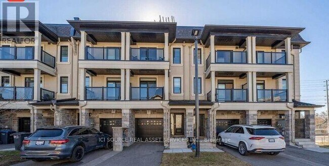 562 Rapids Ln in Mississauga, ON - Building Photo - Building Photo