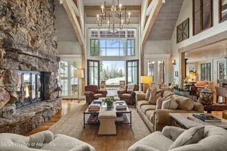 124 Totterdown Rd in Aspen, CO - Building Photo - Building Photo
