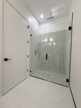 2127 W Madison St in Chicago, IL - Building Photo - Building Photo