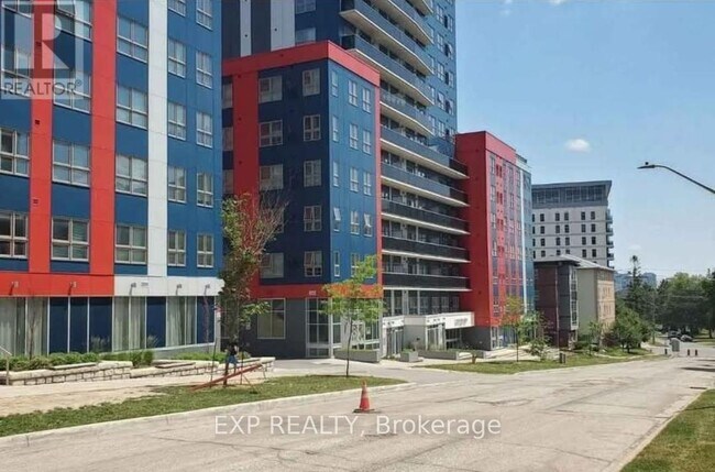 258B Sunview St in Waterloo, ON - Building Photo - Building Photo