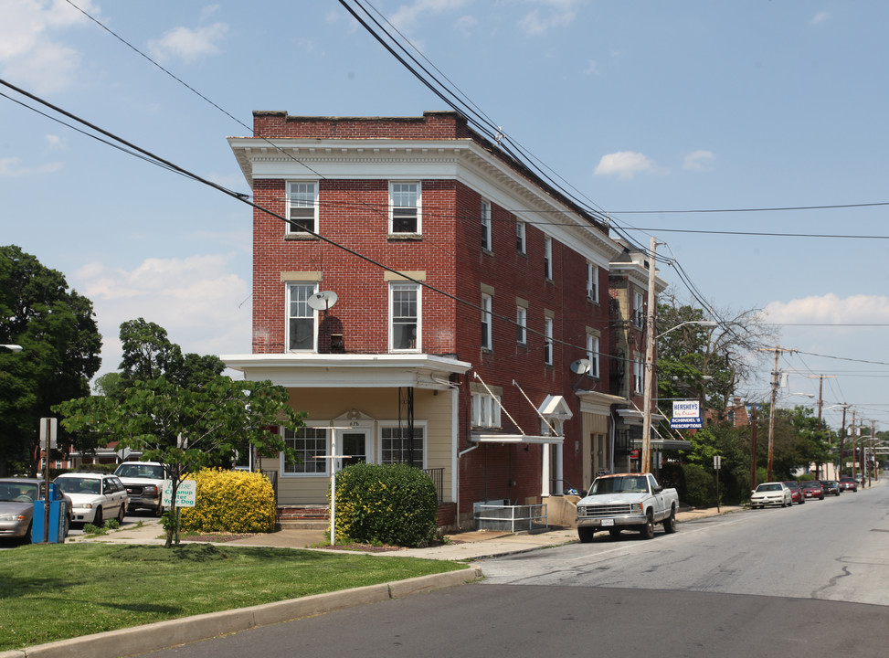 638 Oak Hill Ave in Hagerstown, MD - Building Photo