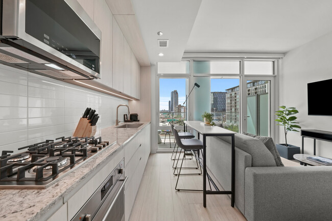 354 N Union Ave