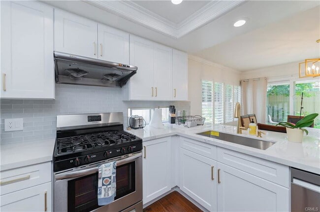 36 Morning Dove in Irvine, CA - Building Photo - Building Photo