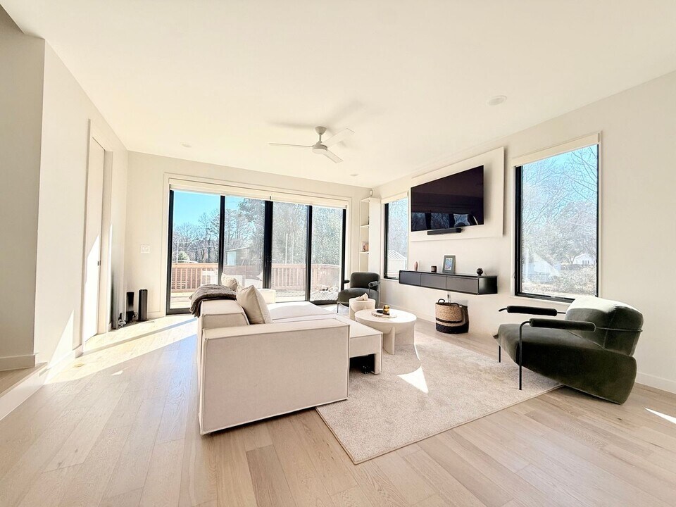 716 Brighton Rd in Raleigh, NC - Building Photo