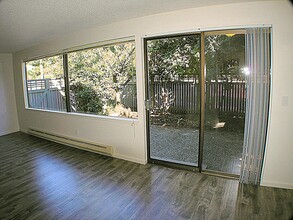 4223 3rd Avenue Northwest, Unit 4223 in Seattle, WA - Building Photo - Building Photo