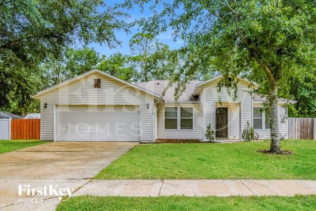 property at 11293 Martin Lakes Dr N