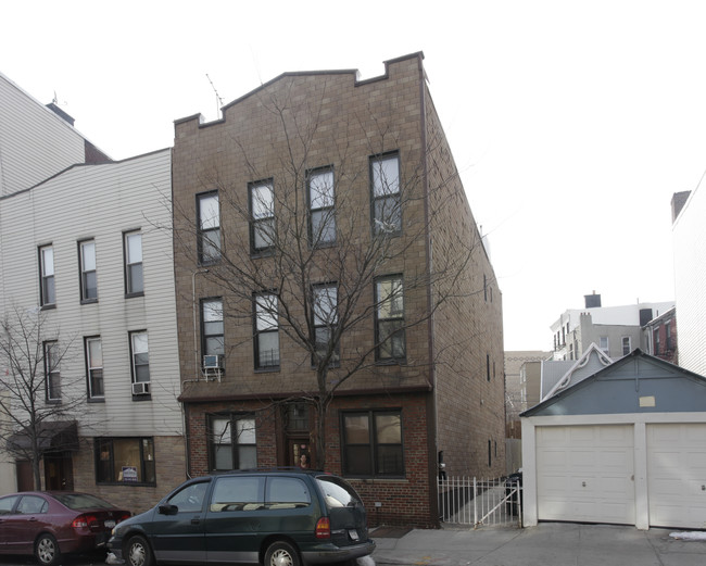 188 Greenpoint Ave