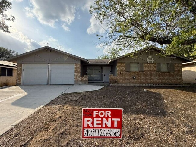 13535 Coleridge St in San Antonio, TX - Building Photo - Building Photo