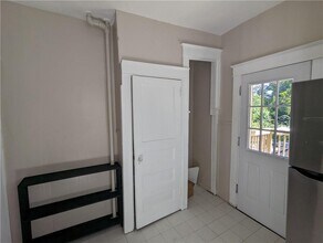 65 Academy St in Poughkeepsie, NY - Building Photo - Building Photo