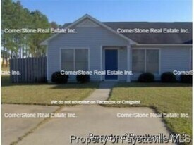 143 Bahia Ln in Raeford, NC - Building Photo