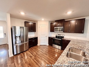 2937 Lindenwood Run in San Antonio, TX - Building Photo - Building Photo