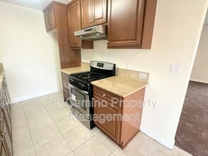 338 83rd St in Los Angeles, CA - Building Photo - Building Photo