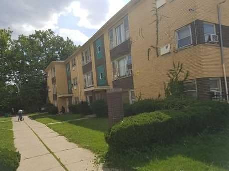 8855 S Cottage Grove Ave