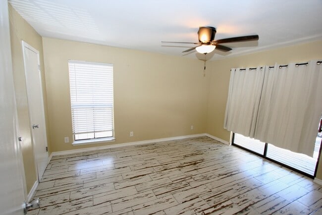 property at 17331 Red Oak Dr