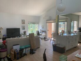 1001 W Stevens Ave, Unit 406-B2 in Santa Ana, CA - Building Photo