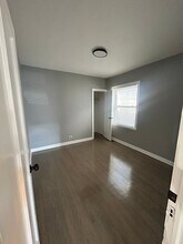 1620 N Laramie Ave in Chicago, IL - Foto de edificio - Building Photo