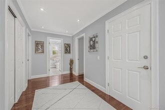 2 Bryn Mawr Pl, Unit 1st floor in Yonkers, NY - Building Photo - Building Photo