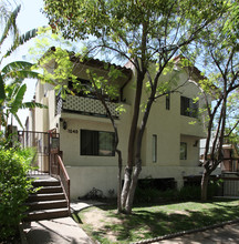 1040 Spazier Ave in Glendale, CA - Building Photo - Building Photo