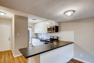 3818 Southway Dr in Austin, TX - Building Photo