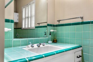 4802 Kinglet St in Houston, TX - Building Photo - Building Photo