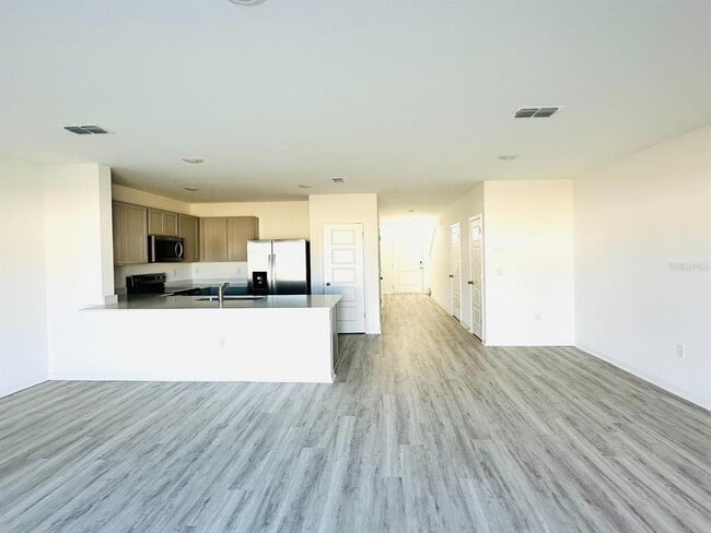 1335 Tallowwood Ln in Davenport, FL - Building Photo - Building Photo