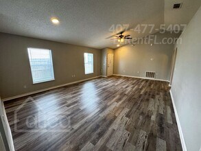 6581 Gentle Oaks Dr S in Jacksonville, FL - Building Photo - Building Photo