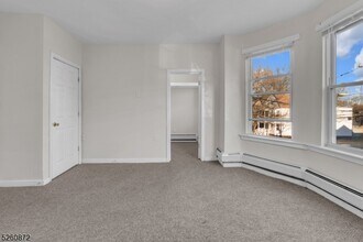 139 S 8th St in Newark, NJ - Building Photo - Building Photo