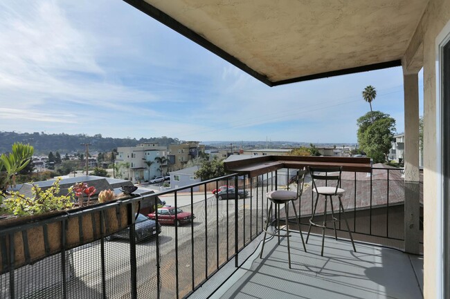 5915 Lauretta St in San Diego, CA - Building Photo - Building Photo