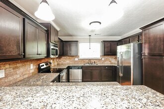 738 Neville St in Grovetown, GA - Building Photo - Building Photo