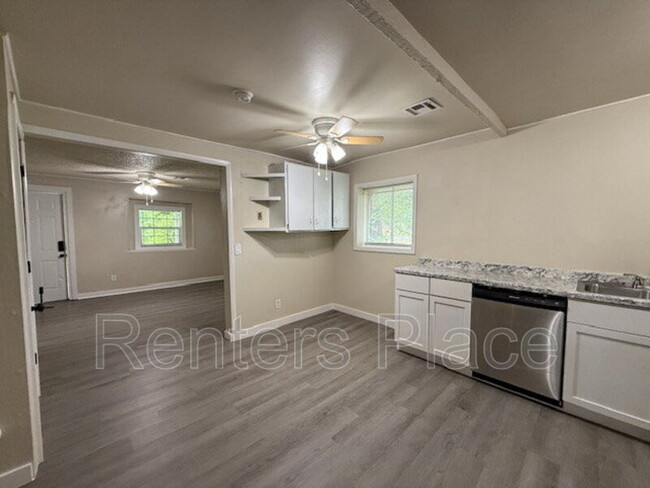 414 N Oseuma Ave in Claremore, OK - Building Photo - Building Photo