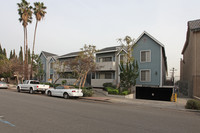 268 West Verdugo in Burbank, CA - Foto de edificio - Building Photo