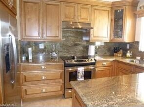 1549 Sandpiper St-Unit -26 in Naples, FL - Foto de edificio - Building Photo