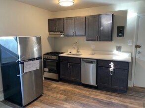 4412 Osage Ave, Unit 3R in Philadelphia, PA - Building Photo - Building Photo