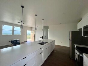 539 Hackberry Rd in Salado, TX - Building Photo - Building Photo
