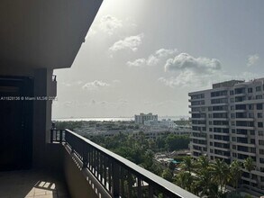 201 Crandon Blvd, Unit 930 in Miami, FL - Building Photo - Building Photo
