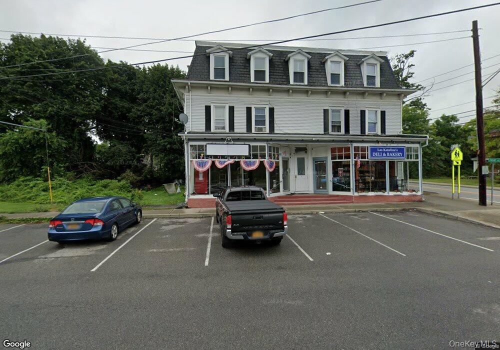 1 Front St in Patterson, NY - Building Photo
