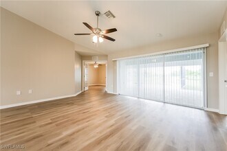 702 Yvonne Ave N in Lehigh Acres, FL - Building Photo - Building Photo