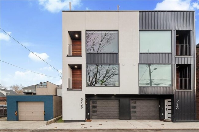 5228 Dresden Wy in Pittsburgh, PA - Building Photo - Building Photo