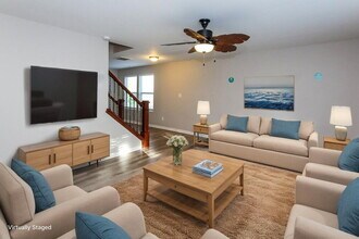 5127 Tomsie Efird Lane, Unit # 2 in Charlotte, NC - Foto de edificio - Building Photo