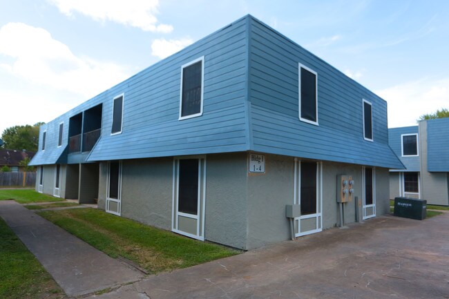 New Haven II in Bay City, TX - Building Photo - Building Photo